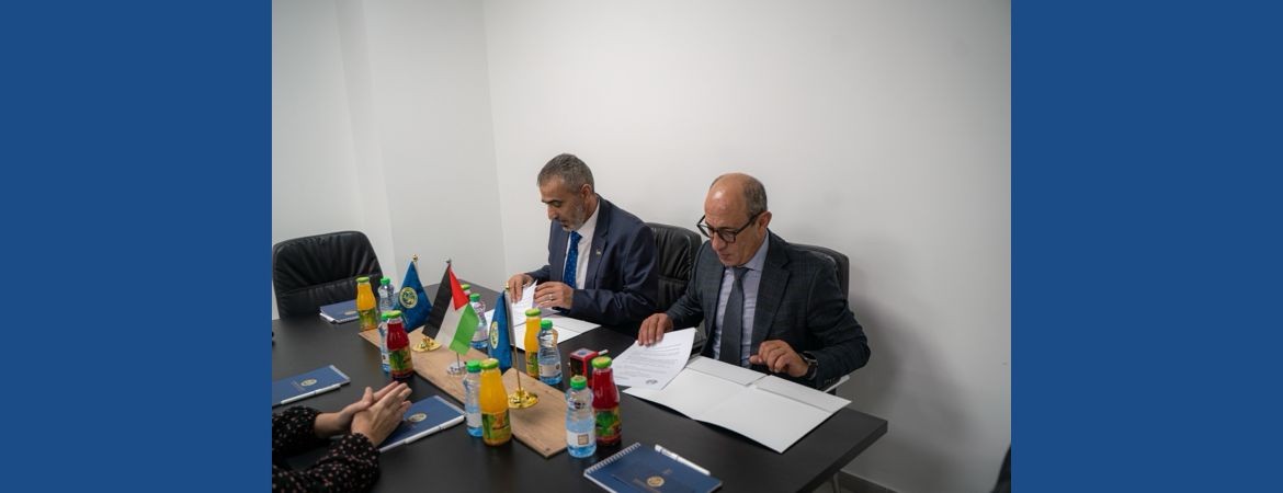 الكلية الدولية الجامعية للعلوم والصحة توقع اتفاقية تعاون مع نقابة التمريض والقبالة الفلسطينية