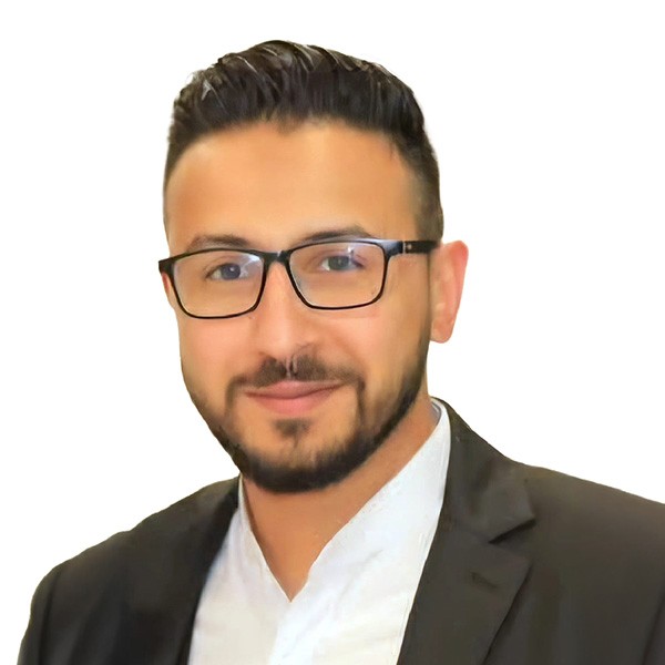 الأستاذ محمد رزق